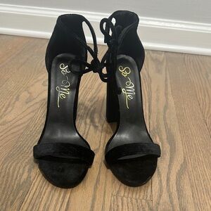 So Me Black Heels Elegant Stiletto Sandals